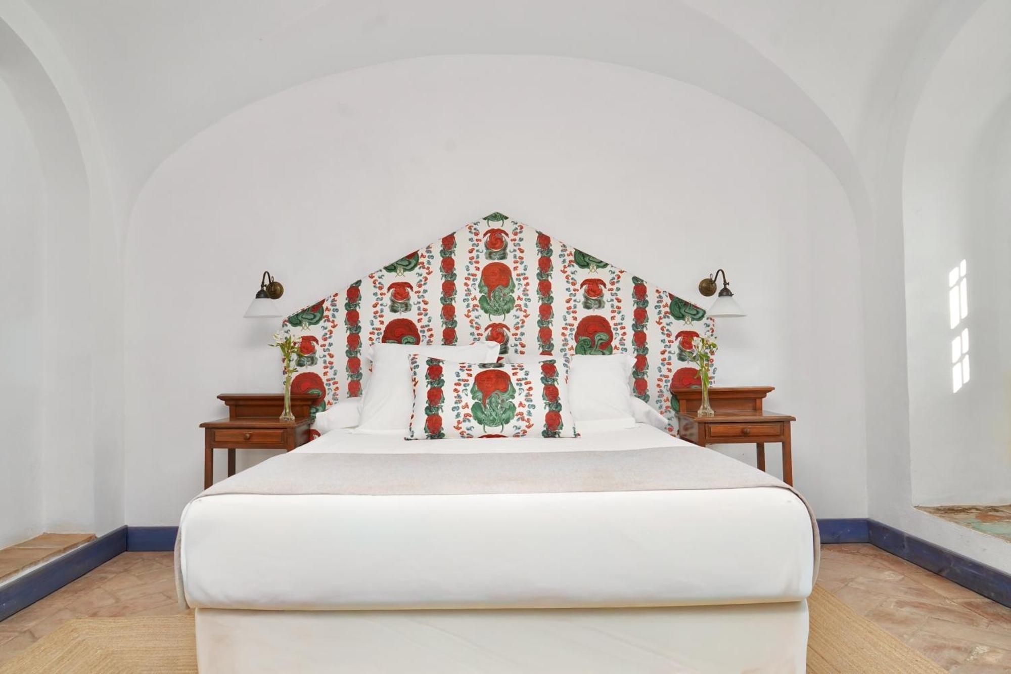 Classic Triple Room,1722887145:JPEG